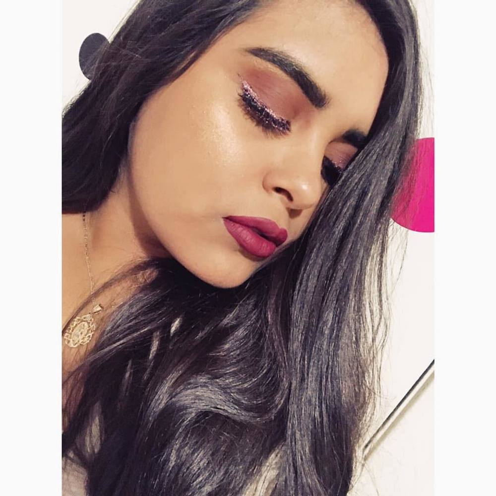 Meet your Posher, Estefania